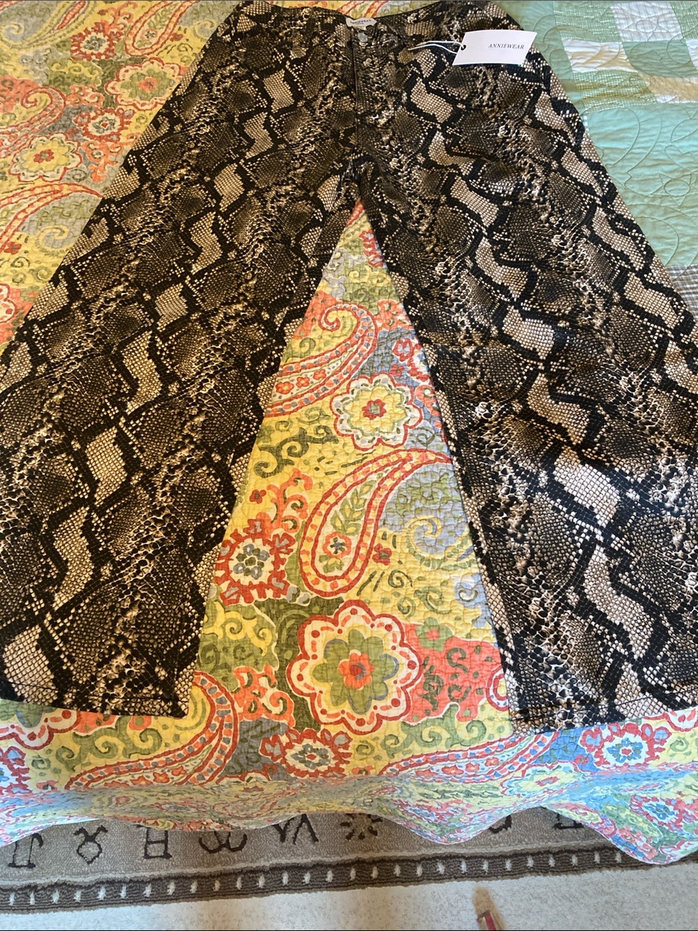 Anniewear Snake Print Barrel Pants New M